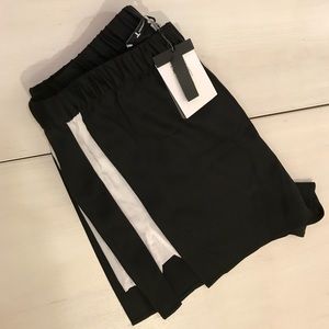 NWT T BY ALEXANDER WANG BLACK SHORTS